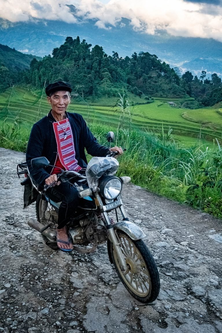 Houang So Phi, Vietnam