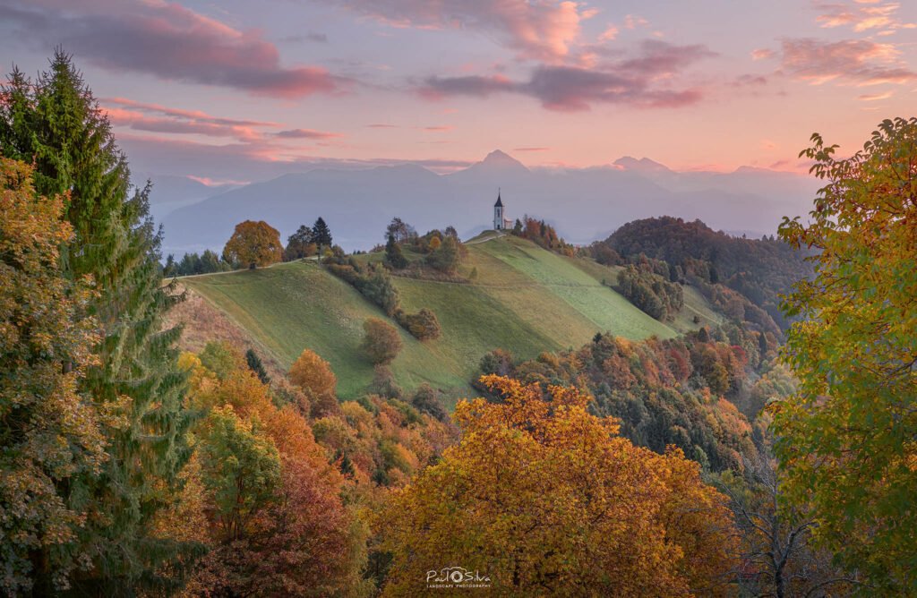 Jamnik Church in autumn